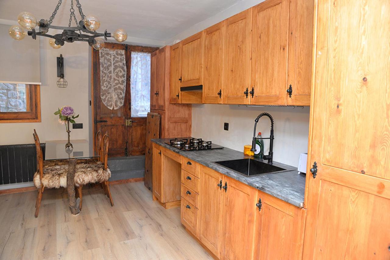 Apartamento Rustico-Moderno 4 Plazas Accesible-Adaptado Pobla De Lillet La Pobla de Lillet Eksteriør bilde